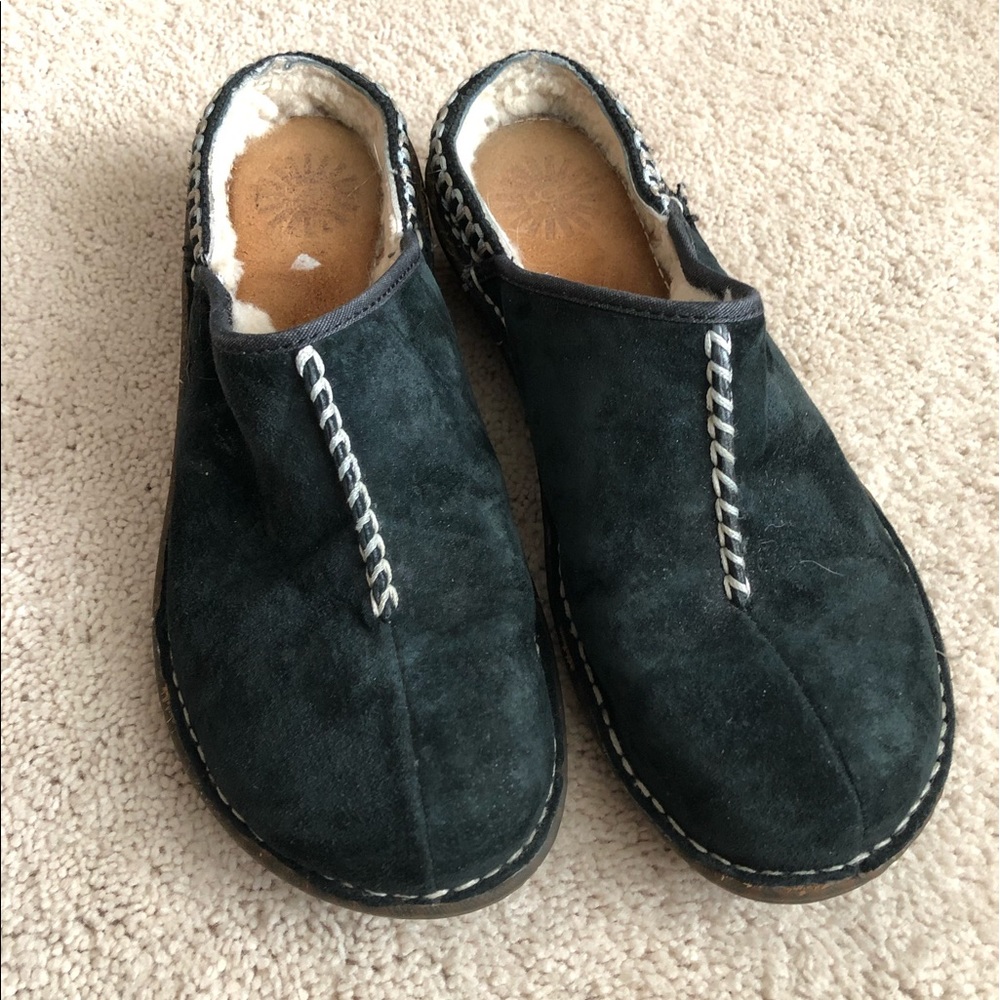 UGG Kohala suede mules